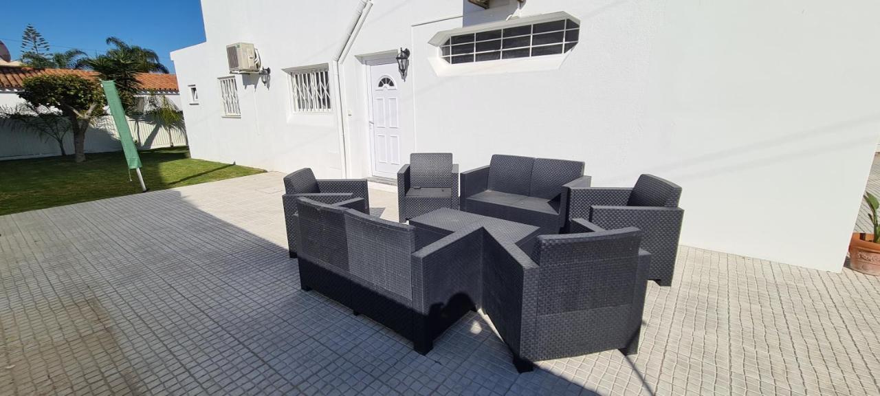 Oura - Large Villa - Private Pool - 5 Bedrooms البوفيرا المظهر الخارجي الصورة